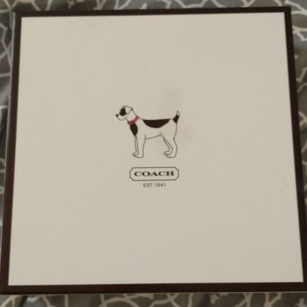 New Coach Pet Leash